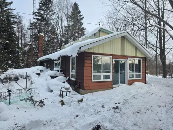 Georgian Bluffs, ON N4K 0G3,278828 Orchard DR