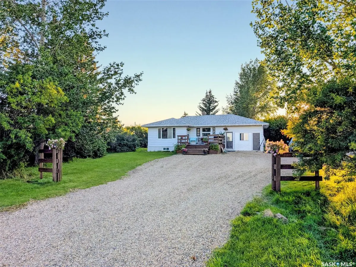 . Rural Address, Coulee Rm No. 136, SK S0N 2Y0