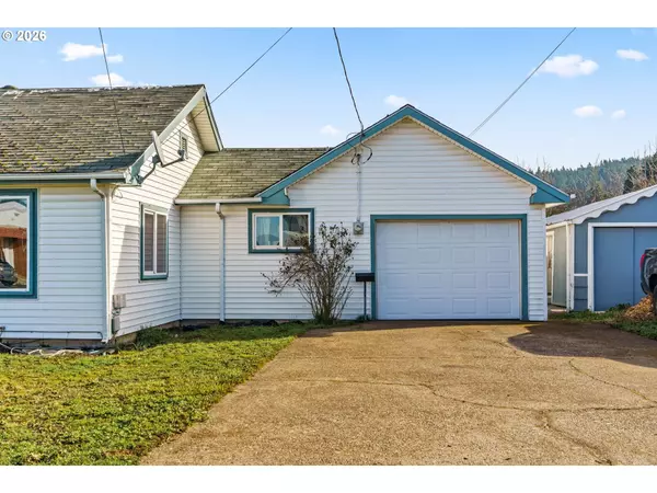 Cottage Grove, OR 97424,910 S 10TH ST
