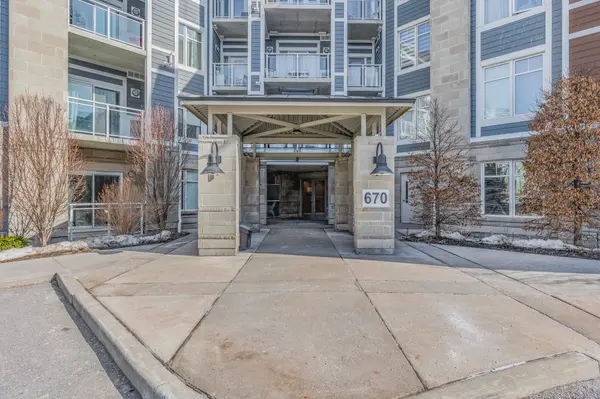 670 Gordon ST #408, Whitby, ON L1N 0K9