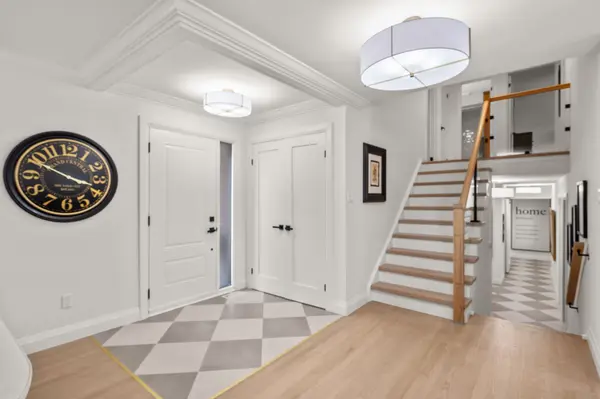 24 Riverview DR, Scugog, ON L9L 1N8