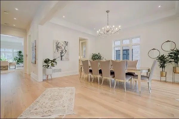 25 Calla TRL, Aurora, ON L4G 6W4