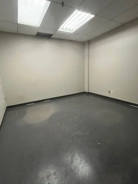 1035 Queensway N/A E ##7, Mississauga, ON L4Y 1M4