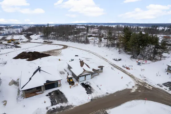 Whitewater Region, ON K0J 1K0,30 Bamagillia ST