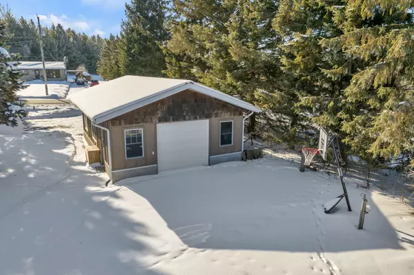 Puslinch, ON N0B 2J0,6566 Concession Rd 4 RD