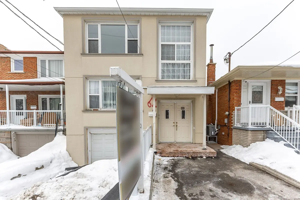 62 Branstone RD, Toronto W03, ON M6E 4E4