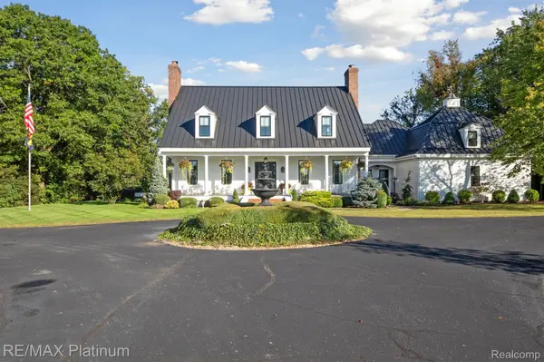 3304 OUTBACK TRL, Putnam Township, MI 48169