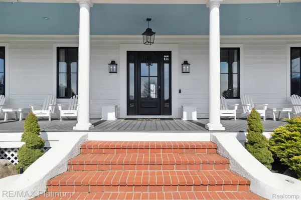 3304 OUTBACK TRL, Putnam Township, MI 48169