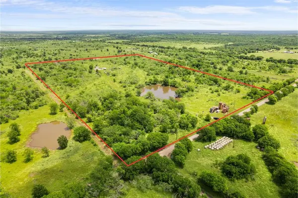 105 County Road 1001, Wortham, TX 76693