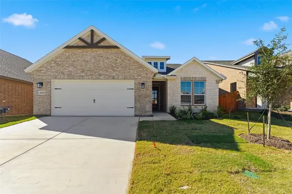 2045 Kelva Drive, Fort Worth, TX 76052