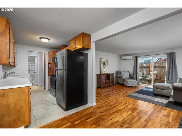 5594 SW ERICKSON AVE, Beaverton, OR 97005