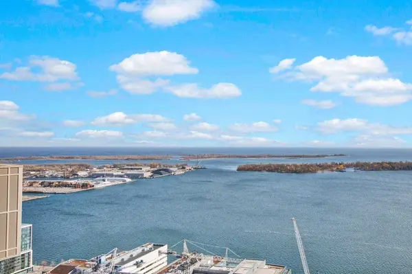 Toronto C08, ON M5E 1Z2,15 Lower Jarvis ST #3911