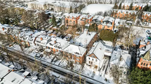 28 Macpherson AVE, Toronto C02, ON M5R 1W8