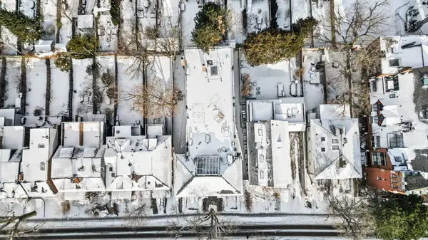 28 Macpherson AVE, Toronto C02, ON M5R 1W8