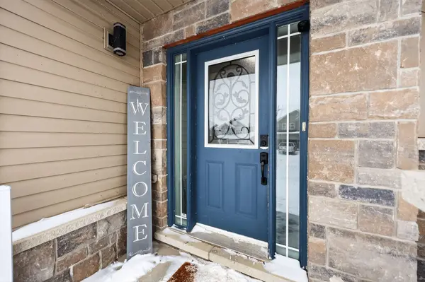 3068 Emperor DR, Orillia, ON L3V 0G4