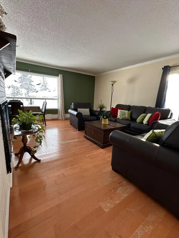 1 Superior ST, Kapuskasing, ON P5N 2C3