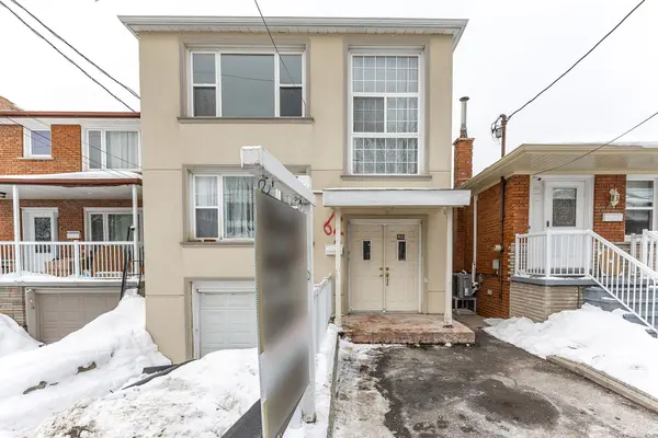 62 Branstone RD, Toronto W03, ON M6E 4E4