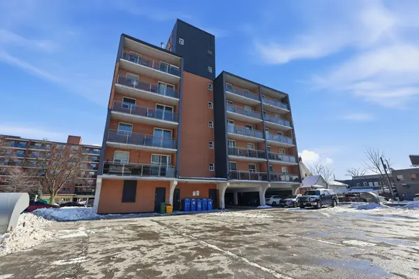 30 Summit AVE #505, Hamilton, ON L8V 2R8