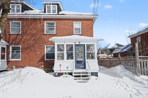 49-51 McGill ST N, Smiths Falls, ON K7A 2J7