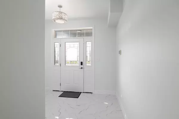 Belleville, ON K8N 4Z5,34 Primrose CRES