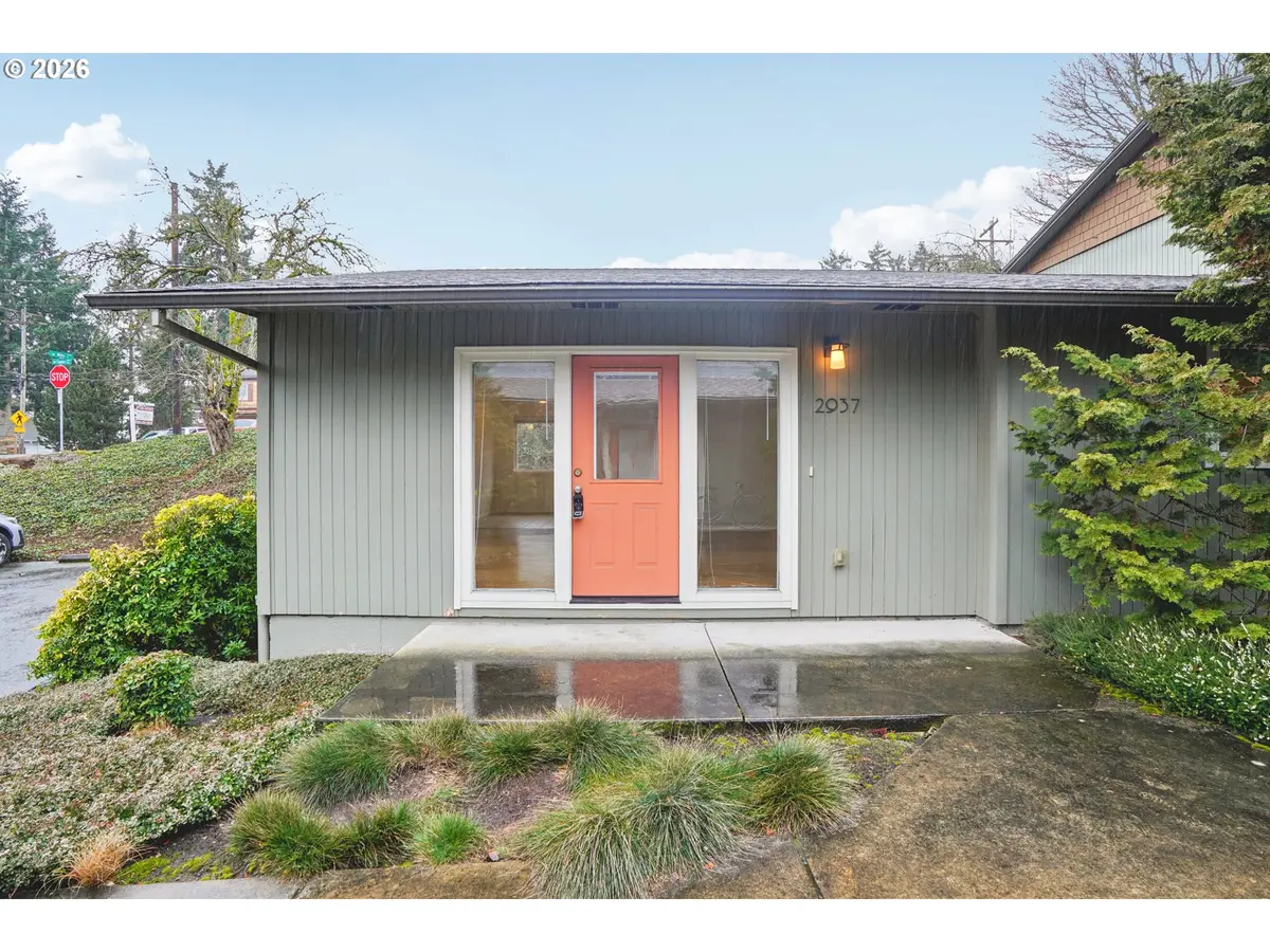 2937 SW MILES ST #2, Portland, OR 97219