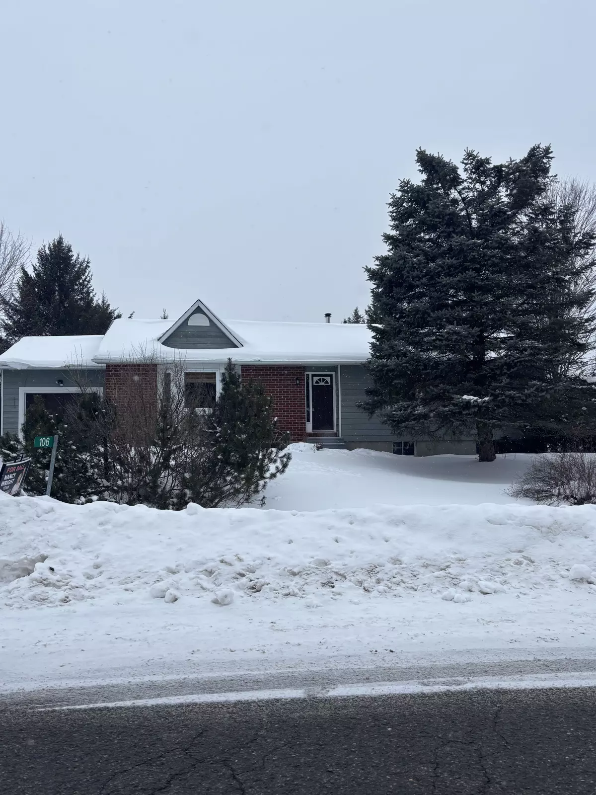 Constance Bay - Dunrobin - Kilmaurs - Woodlawn, ON K0A 1T0,106 Porcupine TRL