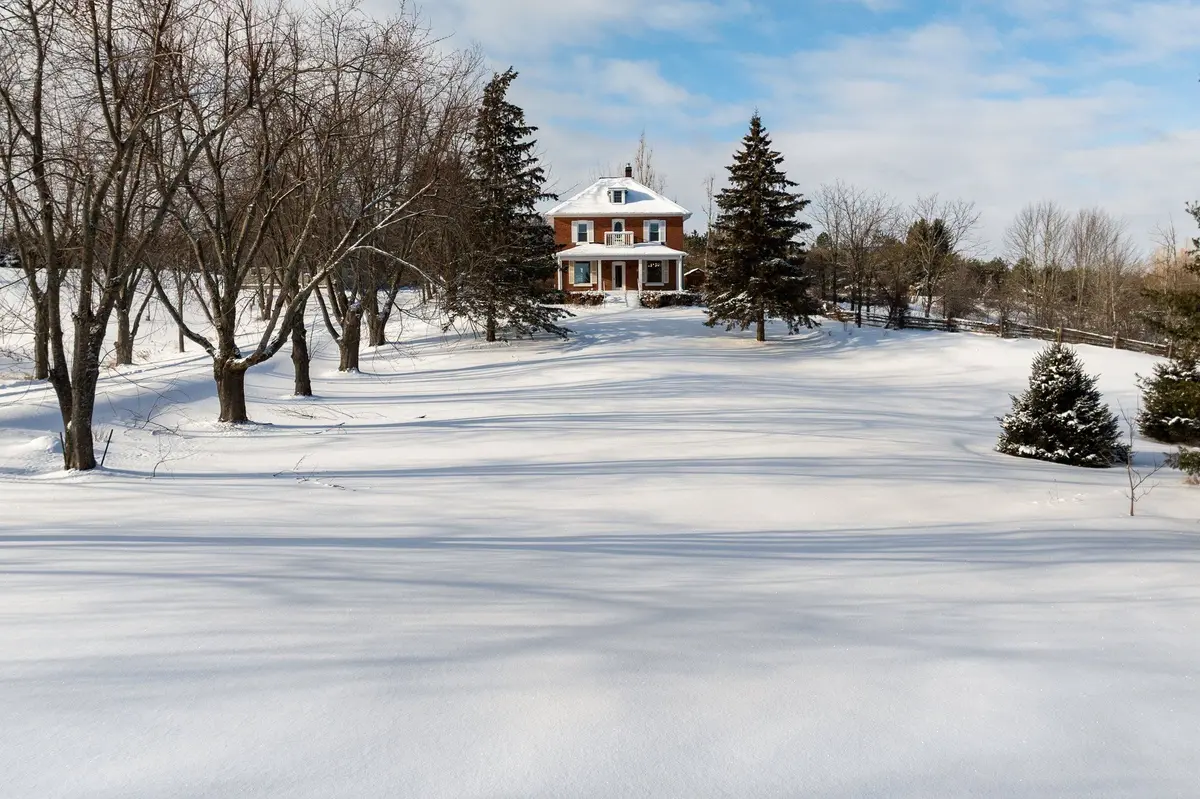 717218 1st Line E, Mulmur, ON L9V 0G2