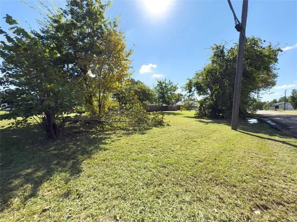 400 E Sycamore Street, Sherman, TX 75090