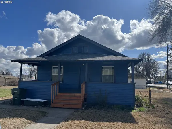 165 E FURNISH AVE, Stanfield, OR 97875