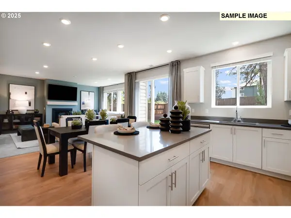 1498 LOGAN PKWY, Albany, OR 97322