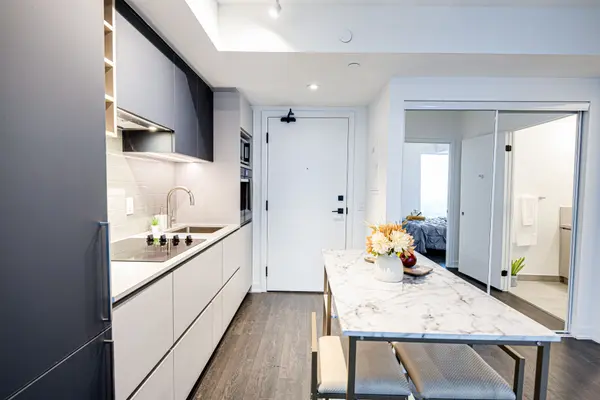 319 Jarvis ST #5011, Toronto, ON M5B 0C8