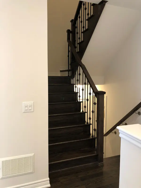 50 Mondial CRES, East Gwillimbury, ON L9N 0S2