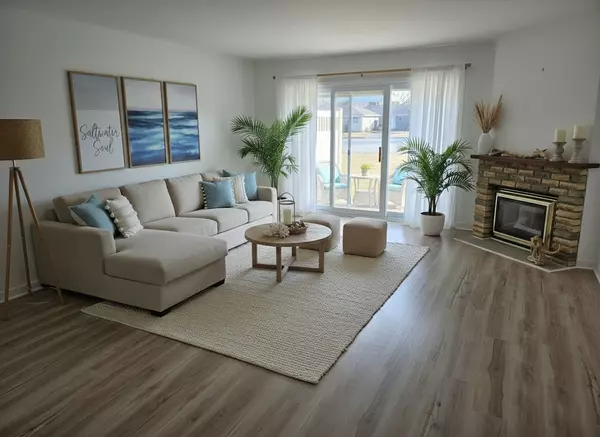 4 Paradise BLVD #Unit 5, Ramara, ON L0K 1B0