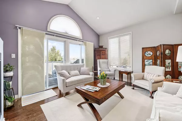 Prince Edward County, ON K0K 2T0,39 Owen ST