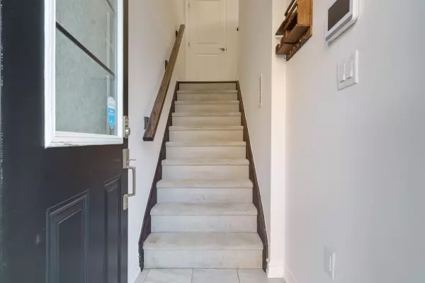 Brantford, ON N3T 5L5,461 Blackburn DR #41