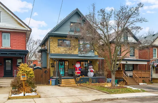 186 Balsam AVE S #MAIN, Hamilton, ON L8M 3B8