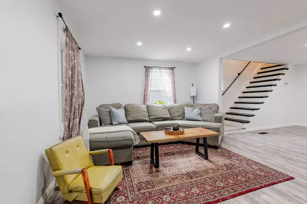 Cornwall, ON K6H 3S3,140 Adolphus ST