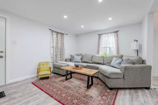 Cornwall, ON K6H 3S3,140 Adolphus ST