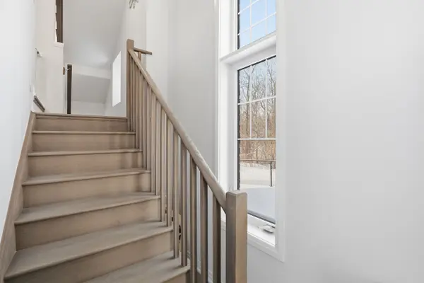 185 Bedrock DR #49, Hamilton, ON L8J 0M5