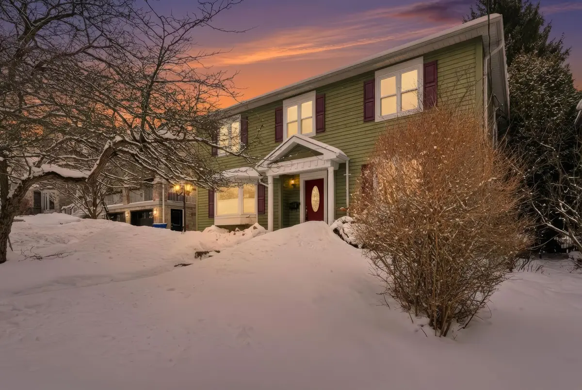 Aurora, ON L4G 2N4,117 Tyler ST