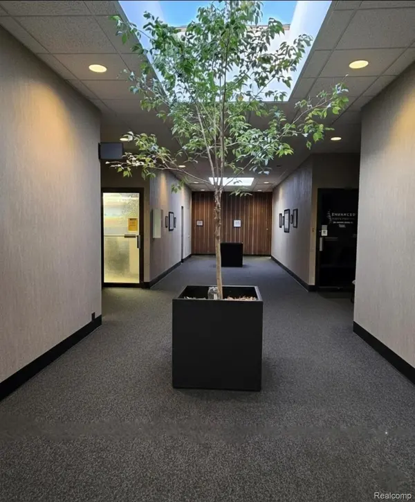 5065 Miller RD #5, Flint Charter Township, MI 48507