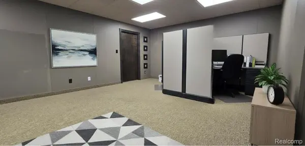 5065 Miller RD #5, Flint Charter Township, MI 48507