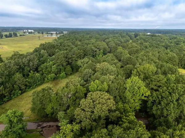 00 CR 301, Carthage, TX 75633