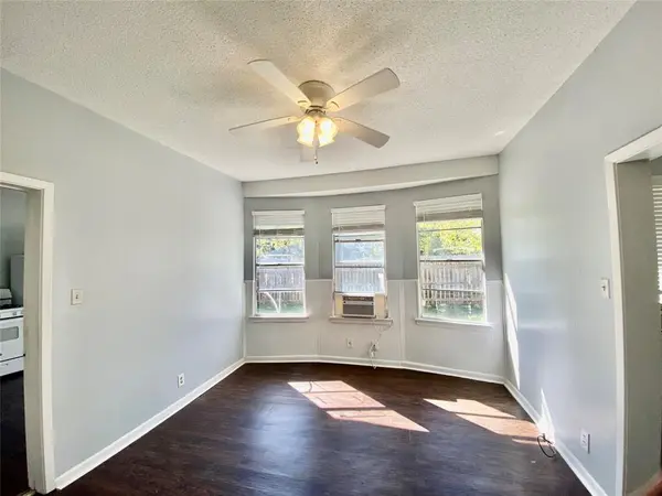 843 College Street, Shreveport, LA 71104