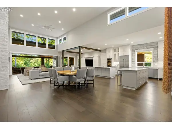 13197 THOMA RD, Lake Oswego, OR 97034