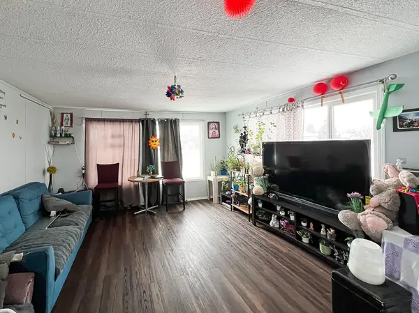 4919 1 ST, Donnelly, AB T0H 1G0