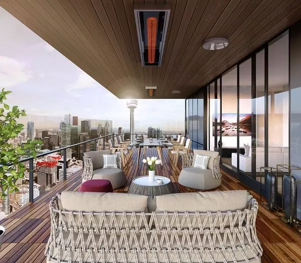 Toronto C01, ON M5V 0X4,3 Concord Cityplace WAY #4702