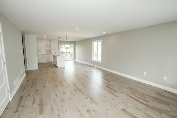 2 Glenco RD, South Stormont, ON K0C 2A0