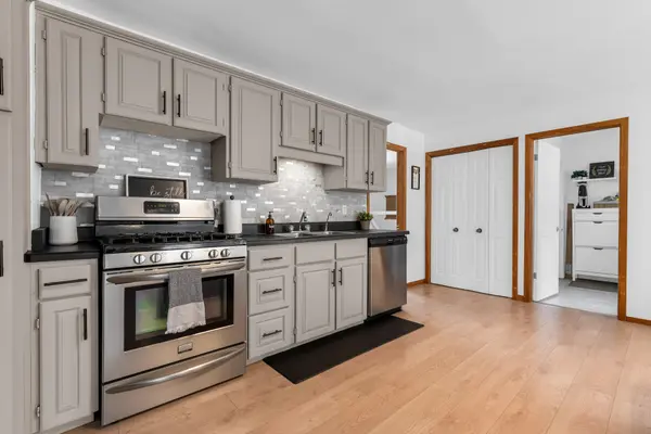 Haldimand, ON N1A 3C4,1170 Broad ST E