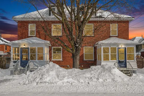 49-51 McGill ST N, Smiths Falls, ON K7A 2J7